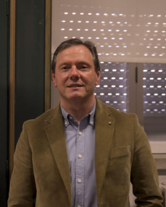 Professor Delfim Leão